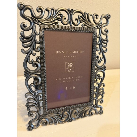 Jennifer Moore Picture Frame The Victorian Metal Collection Holds 4X6 Used - Picture 2 of 12
